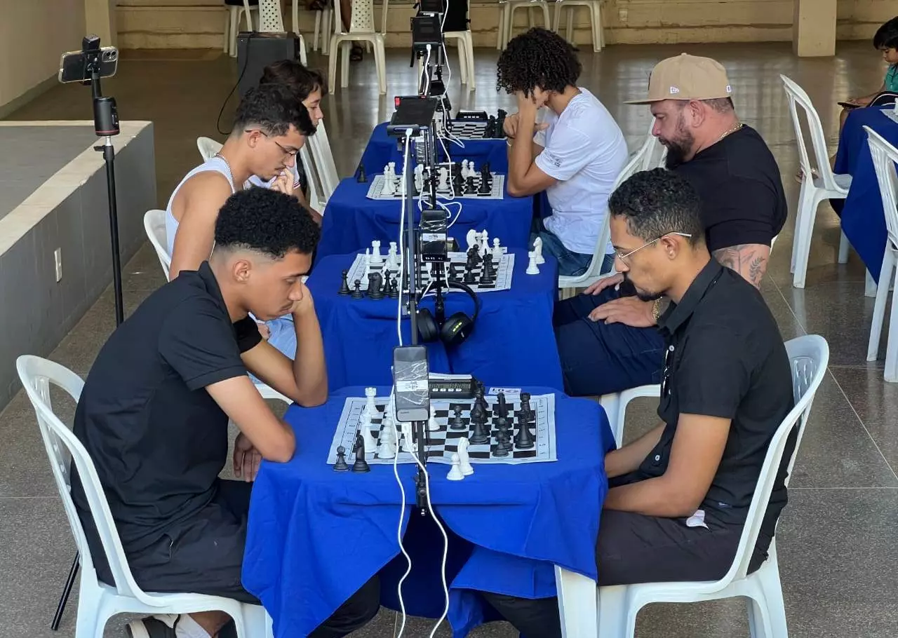 Campeonato Barreirense Absoluto de Xadrez Rápido reúne mais de 30 participantes no Clube ABCD durante comemorações dos 135 anos de Barreiras